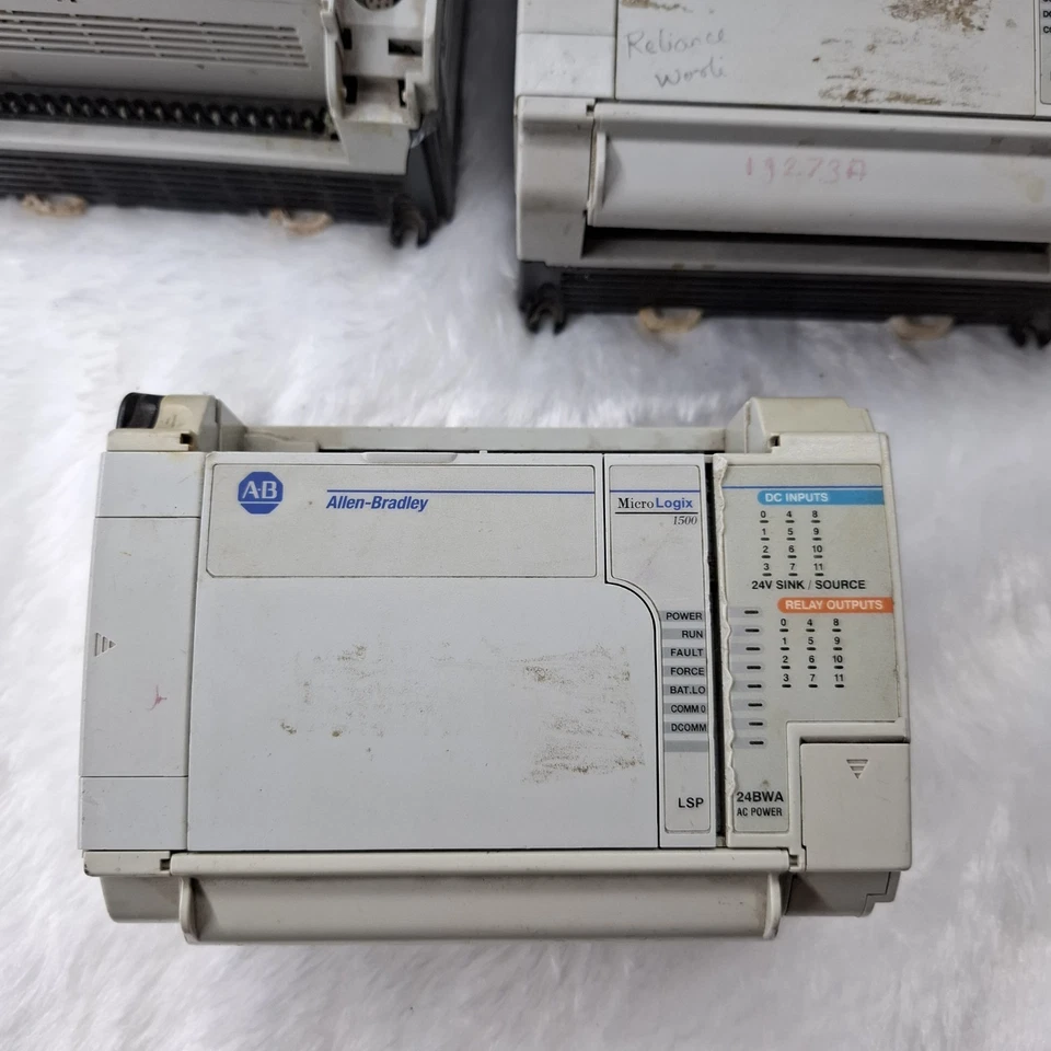 FOR PARTS LOT OF 3PCS ALLEN BRADLEY MICROLOGIX 1500 1764-24BWA